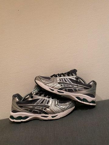 asics kayano 14 maat 44 beschikbaar voor biedingen