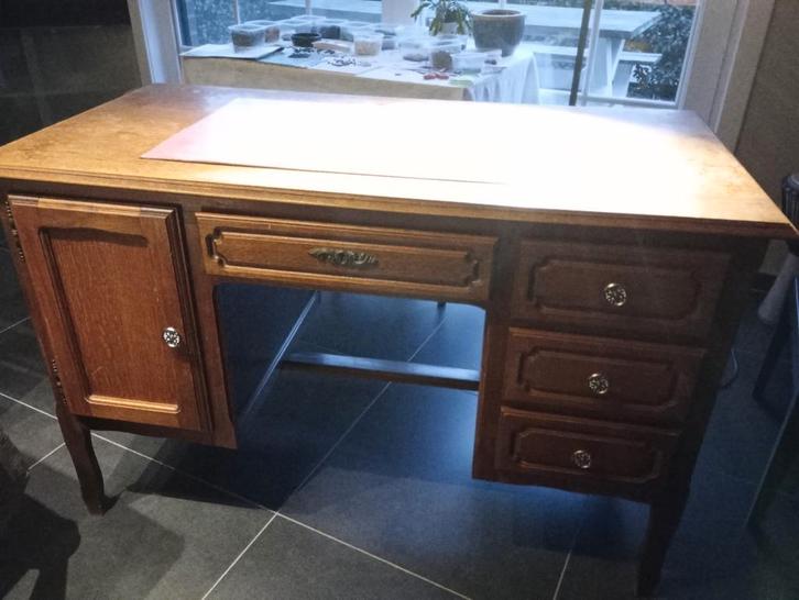 gratis bureau, Huis en Inrichting, Kasten | Secretaires, Gebruikt, Ophalen