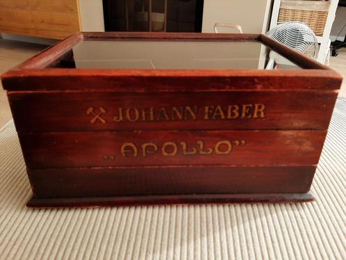 JOHANN FABER APOLLO oude vitrine, Verzamelen, Merken en Reclamevoorwerpen, Zo goed als nieuw, Ophalen of Verzenden