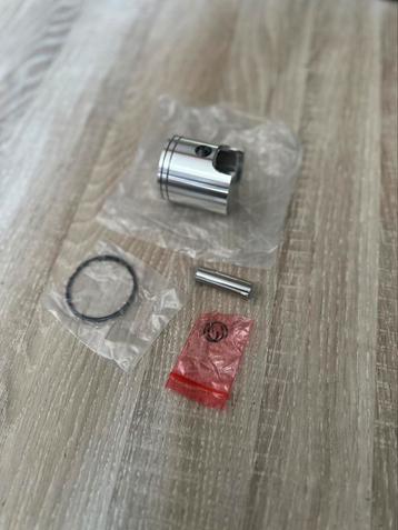 Zuiger voor kit 70 top performance am6  beschikbaar voor biedingen