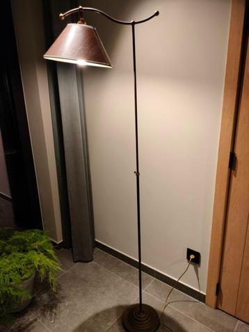 Frezoli vloerlamp (in hoogte verstelbaar) beschikbaar voor biedingen