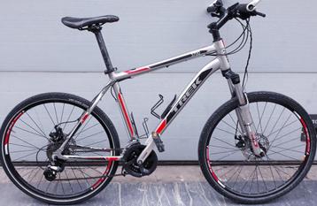 VTC/VTT TREK26" très bonne état prix250€0489813734 beschikbaar voor biedingen