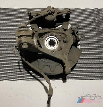 AUDI Q2 FUSEE LINKS VOOR 5Q0407257 beschikbaar voor biedingen
