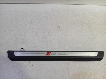 SIERLIJST INSTAP RV Audi RS Q3 (F3B) (83A947418B) beschikbaar voor biedingen