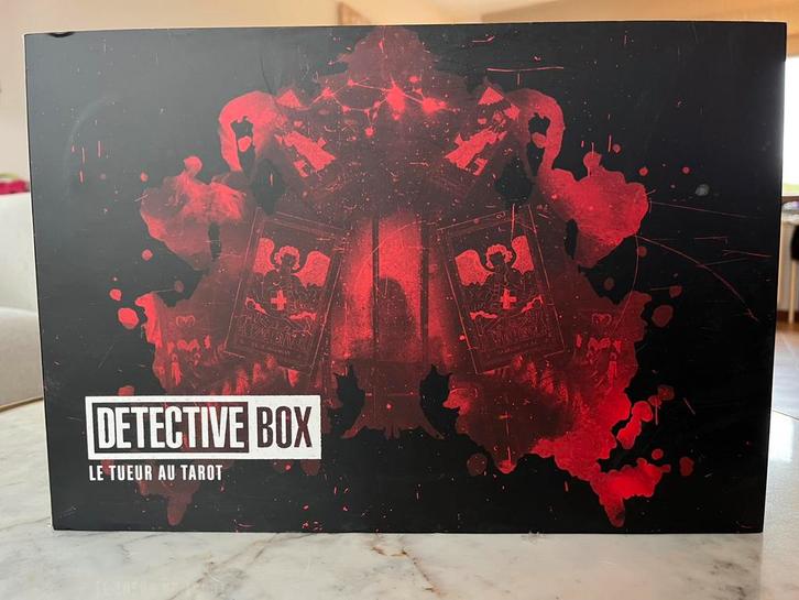 Detective Box - Le tueur au Tarot, Hobby & Loisirs créatifs, Jeux de société | Autre, Comme neuf, Enlèvement ou Envoi