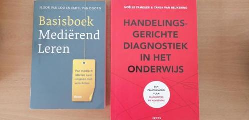 Leerboeken opleiding zorgcoördinator, Boeken, Studieboeken en Cursussen, Zo goed als nieuw, Hogeschool, Ophalen