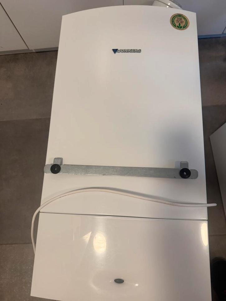 Junckers condensatieketel, Doe-het-zelf en Bouw, Chauffageketels en Boilers, Zo goed als nieuw, Ophalen