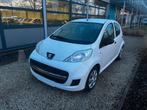 Peugeot 107 benzine gekeurd garantie, Auto's, Peugeot, Voorwielaandrijving, Stof, Zwart, Wit