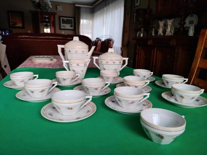 Vintage art déco koffie- of theeservies Massé&Surget, Huis en Inrichting, Keuken | Servies, Zo goed als nieuw, Kop(pen) en/of Schotel(s)