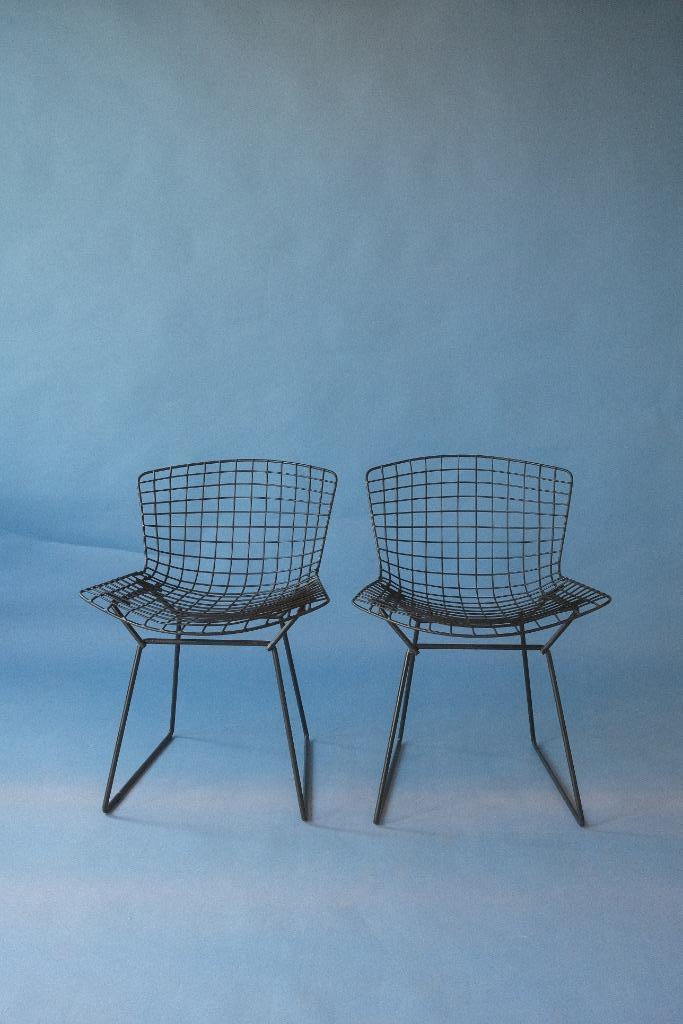 Set of 2 vintage Bertoia Side Chairs, Knoll, Huis en Inrichting, Stoelen, Gebruikt, Twee, Zwart, Ophalen of Verzenden