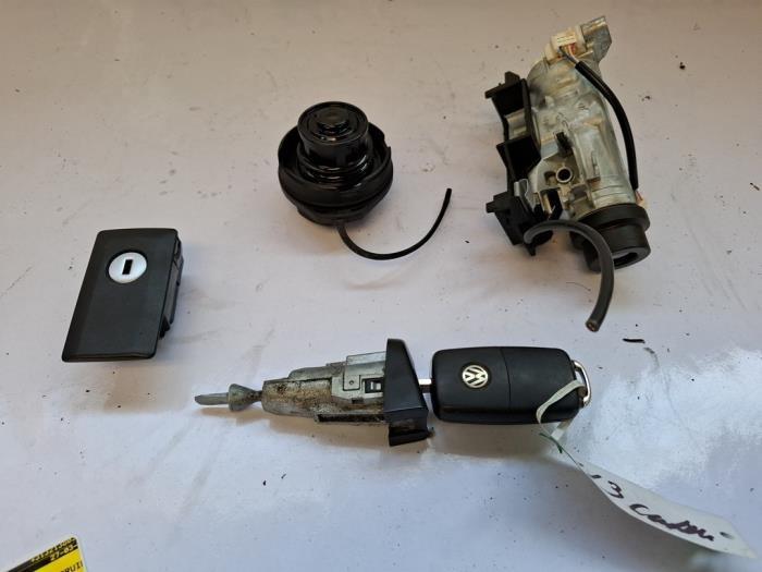 Slotenset van een Volkswagen Caddy, Auto-onderdelen, Carrosserie, Volkswagen, Gebruikt, 3 maanden garantie, Ophalen of Verzenden