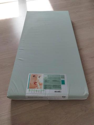 Matras babybed 120x60 beschikbaar voor biedingen