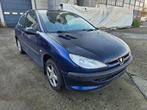 Peugeot 206 1.1i benzine 221.500km 3deurs spotprijs 600euro, Auto's, Peugeot, Voorwielaandrijving, Stof, Electronic Stability Program (ESP)