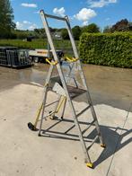 Platform ladder, Doe-het-zelf en Bouw, Gebruikt, Ophalen of Verzenden, Trap, Minder dan 2 meter
