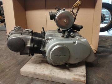 Honda ss50 motor beschikbaar voor biedingen