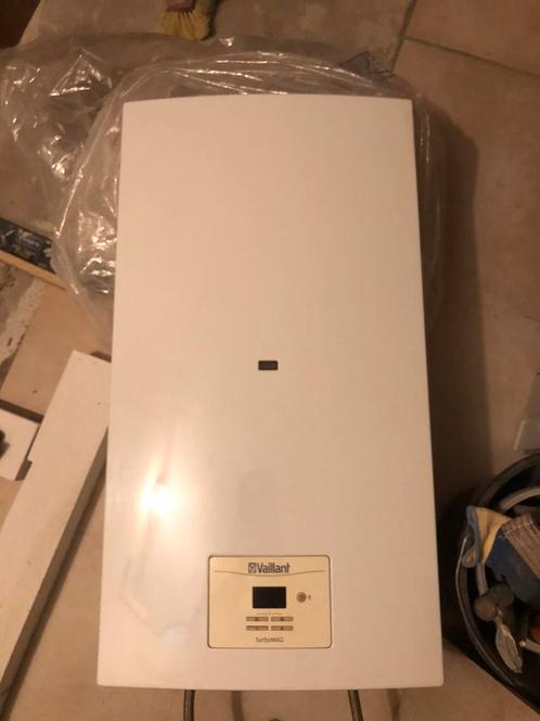 Boiler voor warm water met alle toebehoren, Doe-het-zelf en Bouw, Chauffageketels en Boilers, Zo goed als nieuw, Boiler, Ophalen