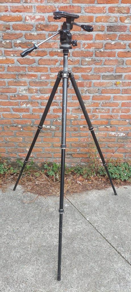 Tripod / 3-poot statief RN3 GILUX, ook geschikt voor digita, TV, Hi-fi & Vidéo, Appareils photo numériques, Utilisé, Enlèvement ou Envoi