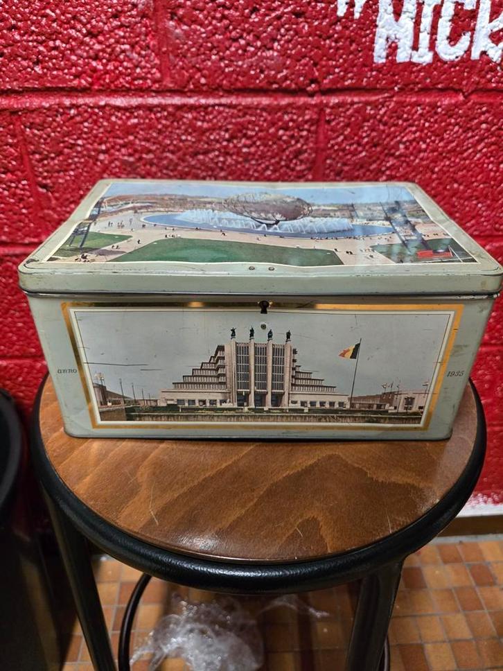 Expo Universelle vintage metalen doos - retro decor, Antiek en Kunst, Kunst | Overige Kunst, Ophalen of Verzenden