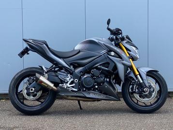 Suzuki GSX-S 1000 Akrapovic / 1ste eigenaar met historiek beschikbaar voor biedingen