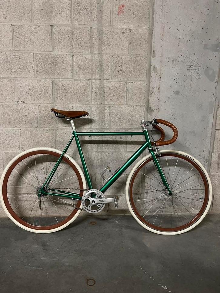 Retro Single Speed / Fixie Fiets – Groen met Leren Details, Fietsen en Brommers, Fietsen | Racefietsen, Zo goed als nieuw, 28 inch