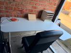 Bureau met bureau stoel en accessoires, Ophalen, In hoogte verstelbaar, Gebruikt, Bureau