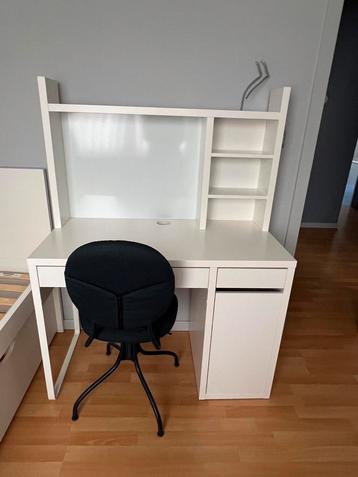 Ikea bureau Micke beschikbaar voor biedingen