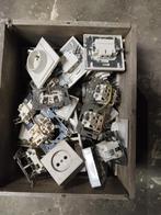 Elektrische stekkers en schakelaars, Ophalen of Verzenden