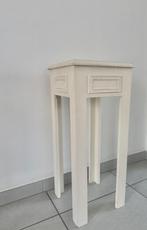 Bijzettafeltje massief hout, Huis en Inrichting, Tafels | Bijzettafels, Ophalen, Gebruikt