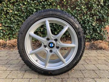 Nieuwe set banden / velgen BMW 2 beschikbaar voor biedingen