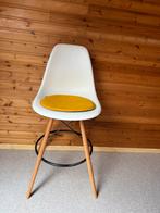 barstoelen scandinavische stijl, Huis en Inrichting, Stoelen, Ophalen, Zo goed als nieuw