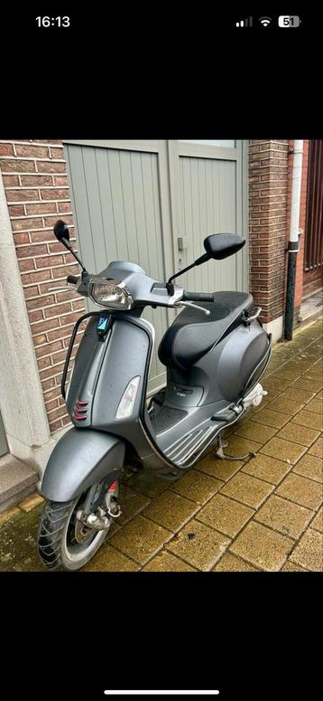 Vespa sprint 50cc, Fietsen en Brommers, Scooters | Vespa, Ophalen, Vespa S, Benzine, 50 cc