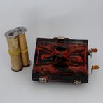 Bakelieten Rolmonica uit de jaren '20 met 3 muziek rollen, Antiek en Kunst, Verzenden