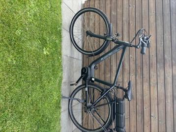 Elektrische herenfiets beschikbaar voor biedingen