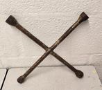 Clé de démontage de pneu en croix, Enlèvement ou Envoi, Utilisé