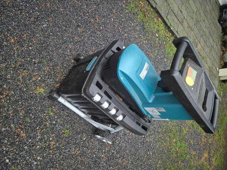 Hakselaar huren, Tuin en Terras, Hakselaars, Gebruikt, Elektrisch, Met opvangbak, Ophalen of Verzenden