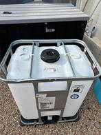 Tank van 300 liter met frame, Tuin en Terras, Ophalen, Zo goed als nieuw