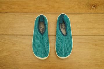 waterschoenen Decathlon, maat 30 - 31 beschikbaar voor biedingen