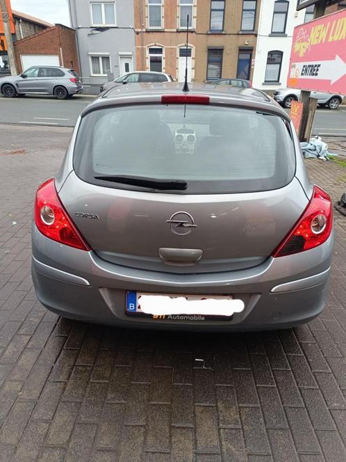 Opel corsa grijs, Auto's, Opel, Particulier, Corsa, Airbags, Elektrische ramen, Isofix, Radio, Diesel, Euro 4, Berline, 3 deurs