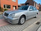 Mercedes E200 Cdi Elegance, Auto's, Mercedes-Benz, Automaat, Stof, Zwart, Parkeersensor