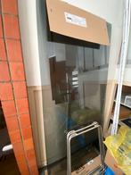 Grote rookglazen tafel van 200 cm x 90 cm met schragen., Huis en Inrichting, Gebruikt