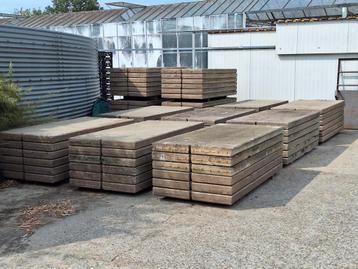 Betonplaten/ stelconplaten/ verharding/gewapend beschikbaar voor biedingen