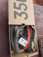 Yeezy v2 carbon beluga, Kleding | Heren, Schoenen, Ophalen, Gedragen