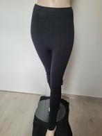 Zwarte legging maat M, Vêtements | Femmes, Leggings, Collants & Bodies, Comme neuf, Taille 40/42 (M), Enlèvement ou Envoi, Legging