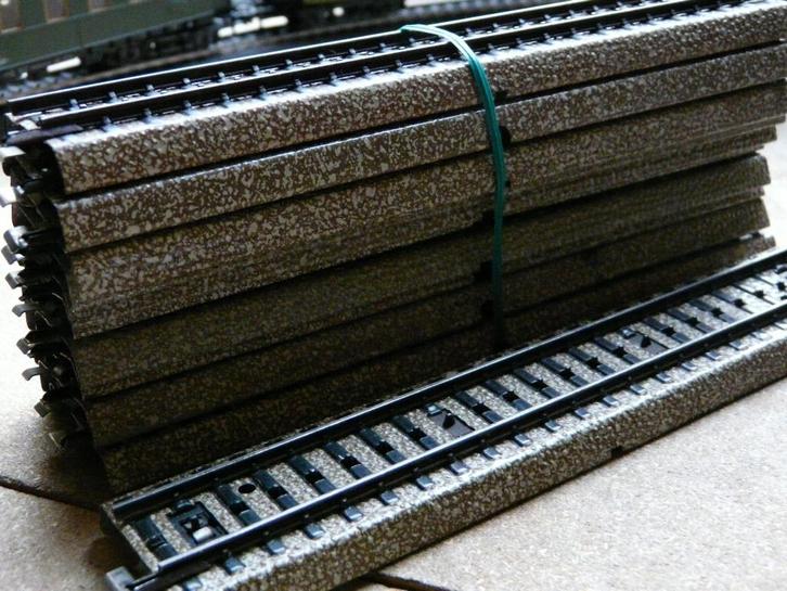 Groot aantal Märklin M sporen, rechte, bochten,groot & klein, Hobby & Loisirs créatifs, Trains miniatures | HO, Utilisé, Rails