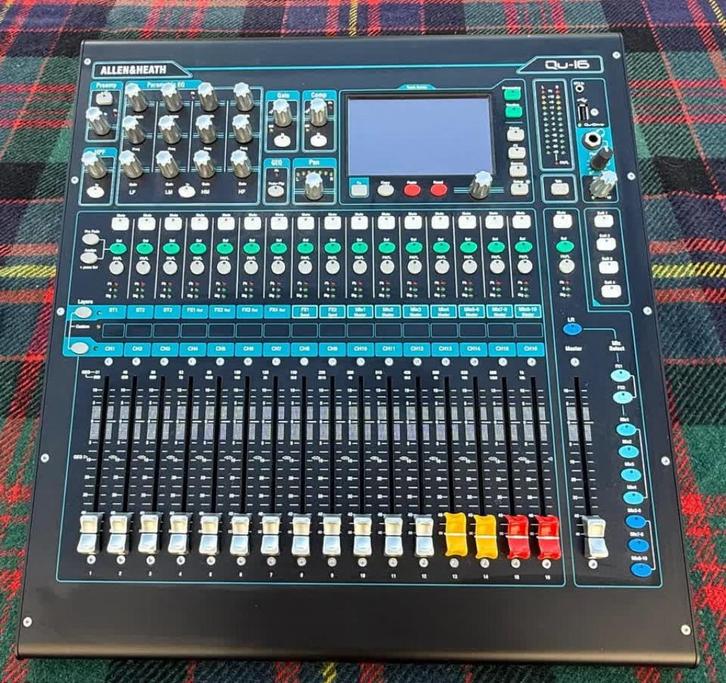 A&H QU-16, Elektronische apparatuur, Blenders, Zo goed als nieuw, Blender, Ophalen of Verzenden