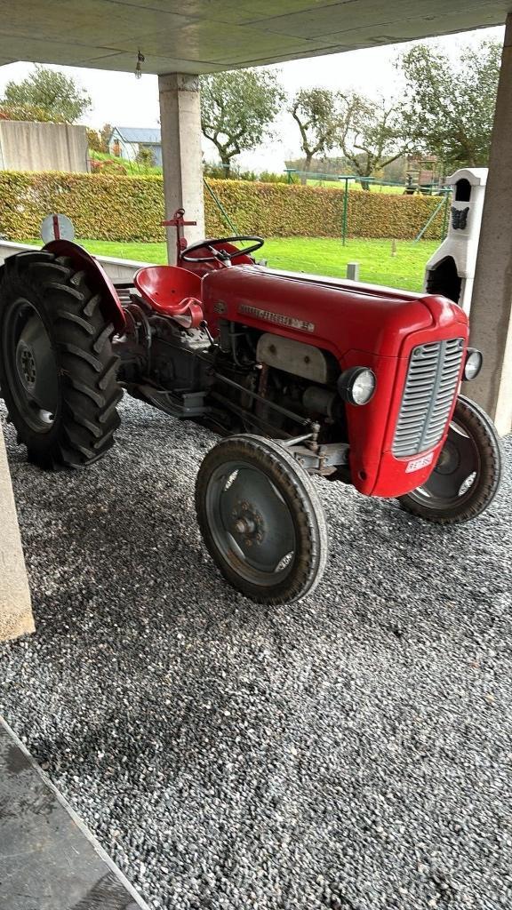 Tracteur Ferguson 35 restauré, Articles professionnels, Agriculture | Tracteurs, Enlèvement