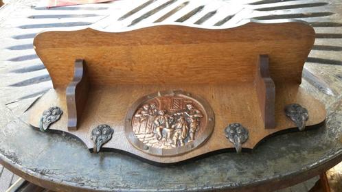 Ancien portemanteau "boerkes" en bois - 25€, Antiquités & Art, Curiosités & Brocante, Enlèvement