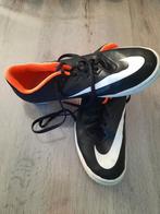 Zaalvoetbalschoenen Nike maat 44, Kleding | Heren, Ophalen of Verzenden, Zo goed als nieuw