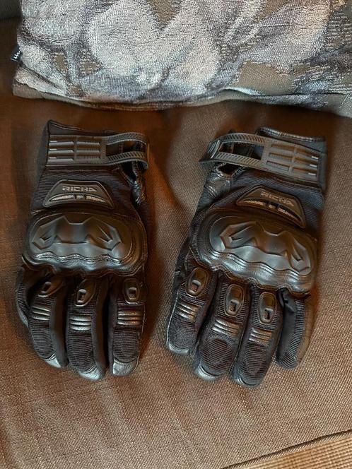 Gants moto Richa en cuir, Motos, Vêtements | Vêtements de moto, Gants, Hommes, Seconde main, Enlèvement ou Envoi