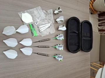 setje dartspijlen ryan muzza 23g met cases en toebehoren ! beschikbaar voor biedingen